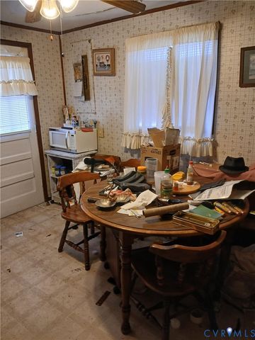 8024 Airport Rd, Quinton, VA 23141