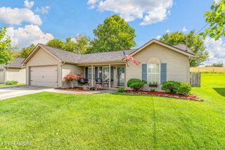 7527 Wheatmeadow Rd, Corryton, TN 37721