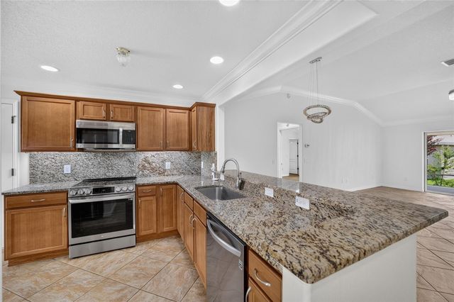 726 BRADFORD LOOP, The Villages, FL 32163