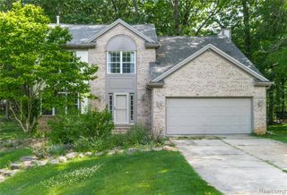 1250 Walloon Way, Lake Orion, MI 48360