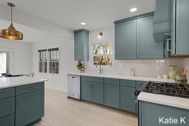 1437 Cornell Drive Se, City Of Grand Rapids, MI 49506