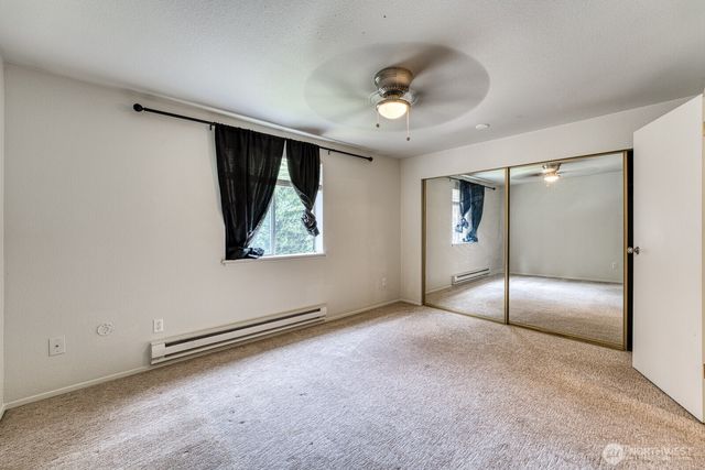 7792 Skansie Avenue, Gig Harbor, WA 98335