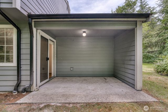 7792 Skansie Avenue, Gig Harbor, WA 98335