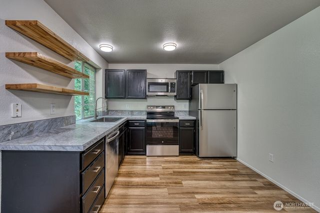 7792 Skansie Avenue, Gig Harbor, WA 98335