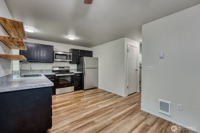 7792 Skansie Avenue, Gig Harbor, WA 98335