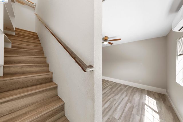 2102 Overhill Rd, Concord, CA 94520