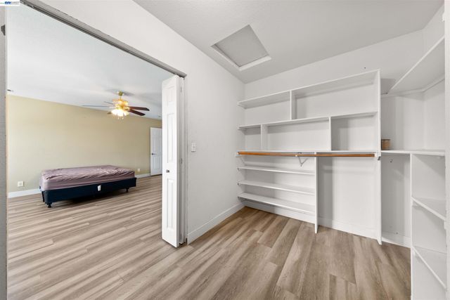 2102 Overhill Rd, Concord, CA 94520