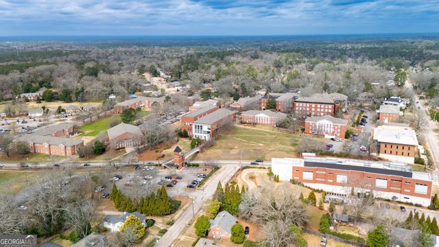 421 College Avenue, Lagrange, GA 30240