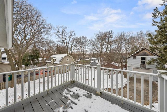 W61N669 Mequon AVENUE, Cedarburg, WI 53012