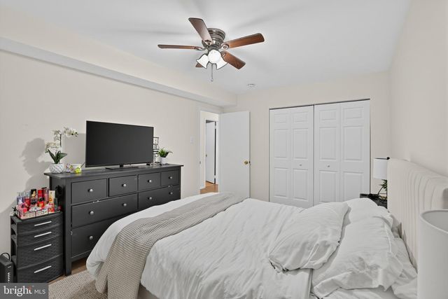 2828 SAXTON RD, Philadelphia, PA 19114