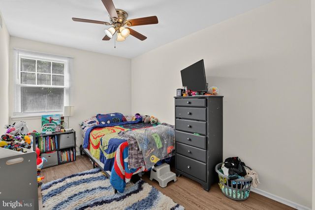 2828 SAXTON RD, Philadelphia, PA 19114