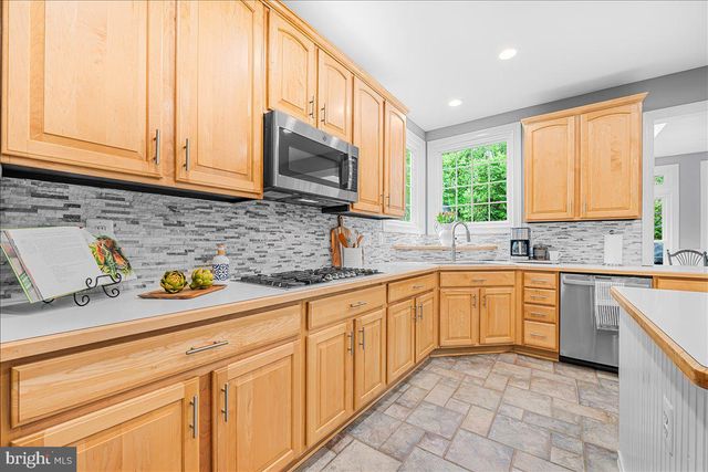 9653 WATKINS RD, Gaithersburg, MD 20882