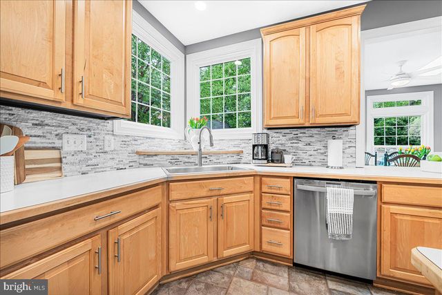 9653 WATKINS RD, Gaithersburg, MD 20882