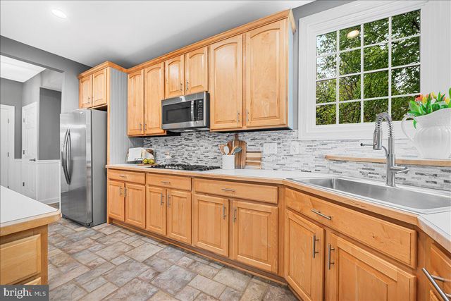 9653 WATKINS RD, Gaithersburg, MD 20882