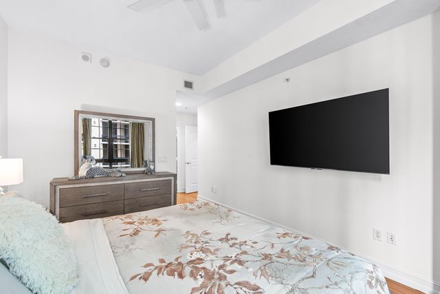 701 S Olive Avenue 807, West Palm Beach, FL 33401