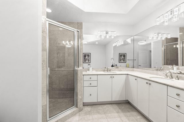 701 S Olive Avenue 807, West Palm Beach, FL 33401