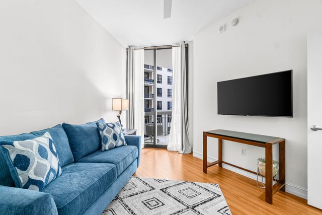 701 S Olive Avenue 807, West Palm Beach, FL 33401