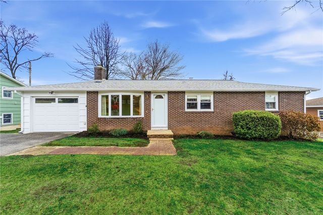 137 Monterey Drive, West Warwick, RI 02893