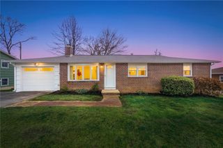 137 Monterey Drive, West Warwick, RI 02893