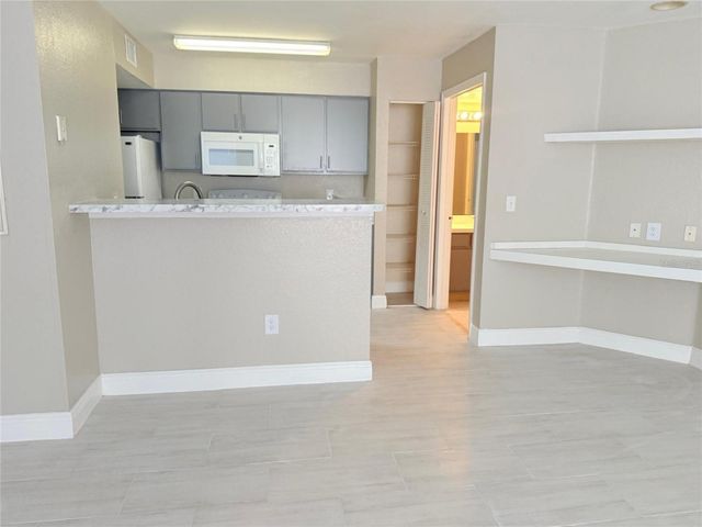 2214 GRAND CAYMAN COURT 1511, Kissimmee, FL 34741