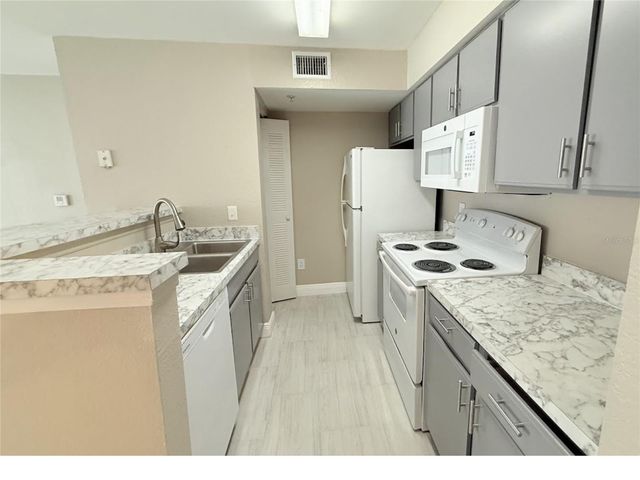 2214 GRAND CAYMAN COURT 1511, Kissimmee, FL 34741