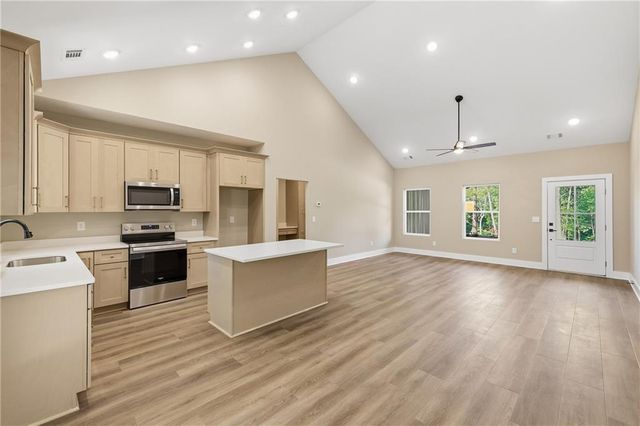 180 Edwards Road, Clarkesville, GA 30523