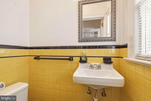 42 DEVON RD, Mount Holly, NJ 08060