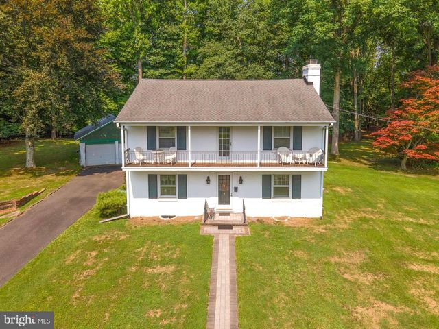 42 DEVON RD, Mount Holly, NJ 08060