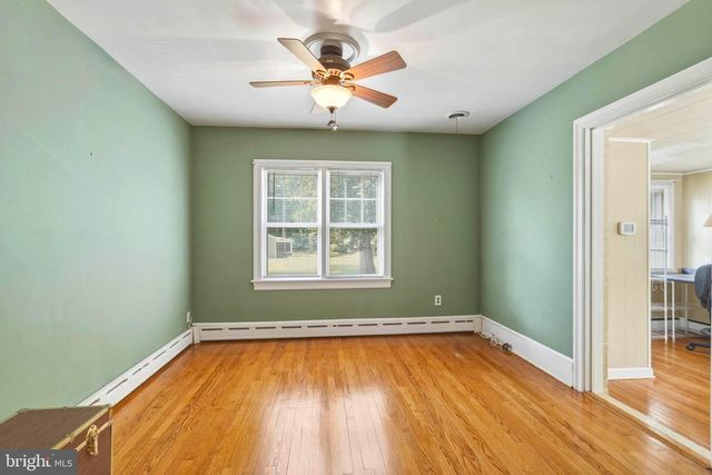 42 DEVON RD, Mount Holly, NJ 08060