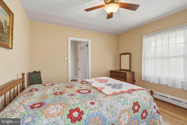 42 DEVON RD, Mount Holly, NJ 08060