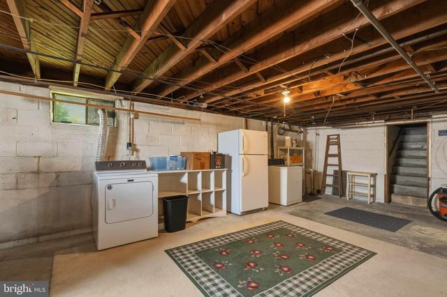 42 DEVON RD, Mount Holly, NJ 08060