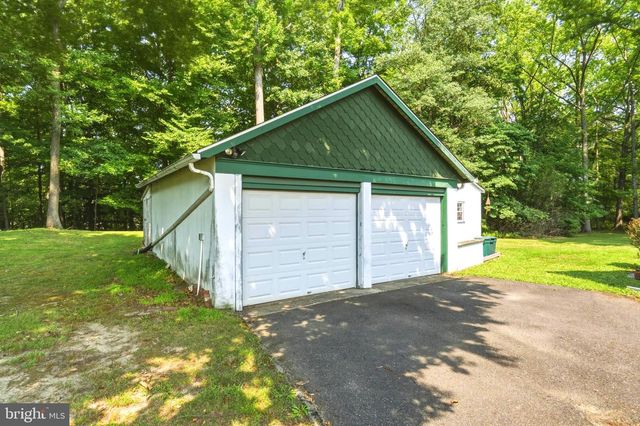 42 DEVON RD, Mount Holly, NJ 08060
