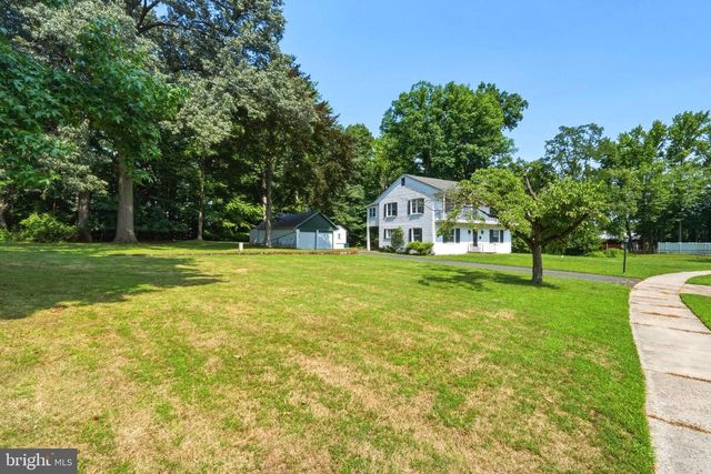 42 DEVON RD, Mount Holly, NJ 08060