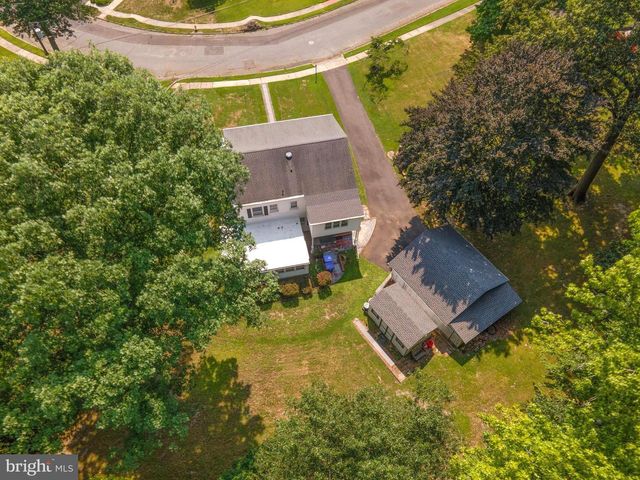 42 DEVON RD, Mount Holly, NJ 08060