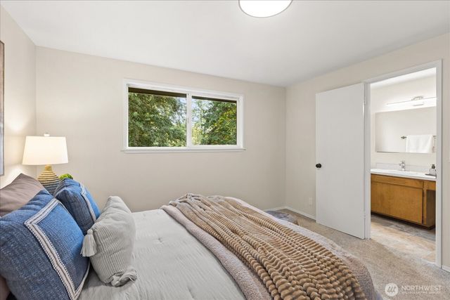 321 NW 182nd Street, Shoreline, WA 98177
