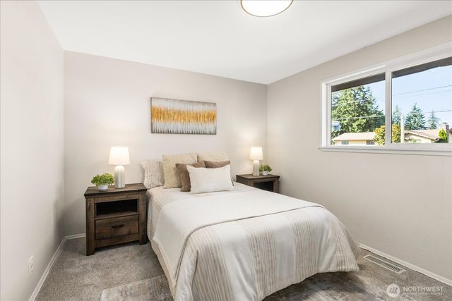 321 NW 182nd Street, Shoreline, WA 98177