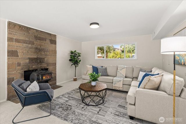 321 NW 182nd Street, Shoreline, WA 98177