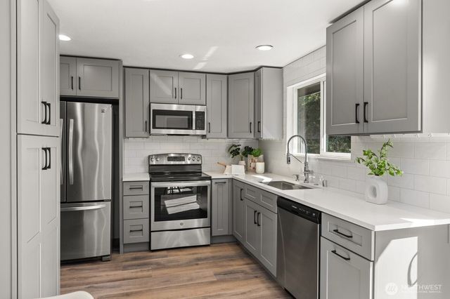 321 NW 182nd Street, Shoreline, WA 98177