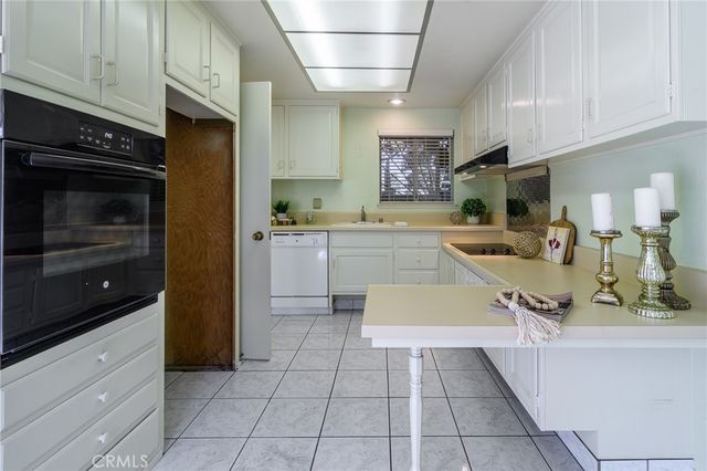 2139 Ronda Granada B, Laguna Woods, CA 92637