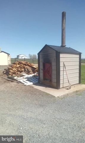 105 ENOLA RD, Newburg, PA 17240