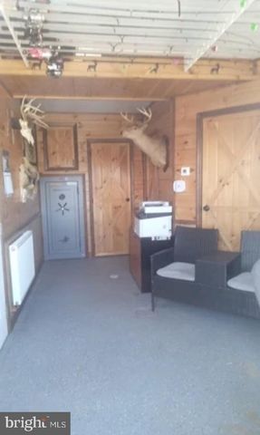 105 ENOLA RD, Newburg, PA 17240