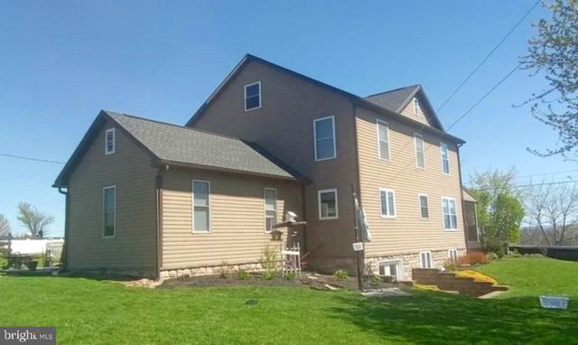105 ENOLA RD, Newburg, PA 17240