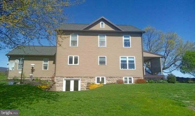 105 ENOLA RD, Newburg, PA 17240