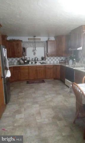 105 ENOLA RD, Newburg, PA 17240