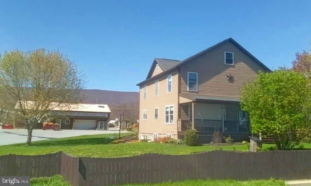 105 ENOLA RD, Newburg, PA 17240