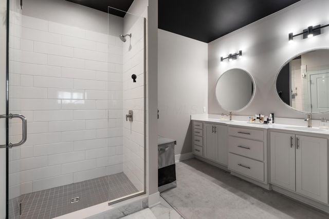 895 S Wall Street, Columbus, OH 43206