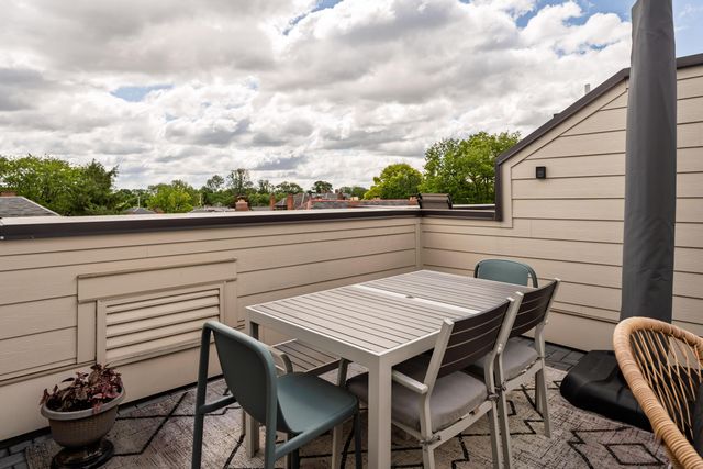 895 S Wall Street, Columbus, OH 43206
