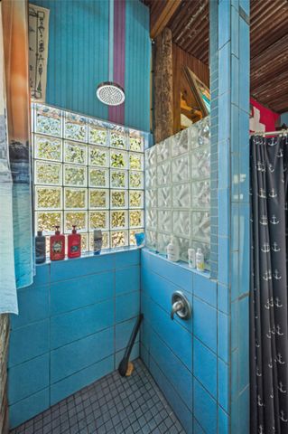 907 Deertrail DR, San Marcos, TX 78666