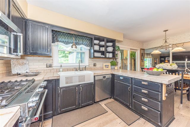 2896 Sitka Court, Ann Arbor, MI 48103