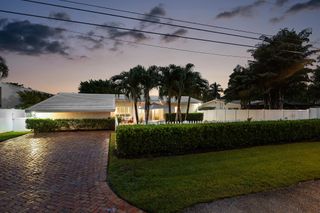 1630 NE 18th Avenue, Fort Lauderdale, FL 33305